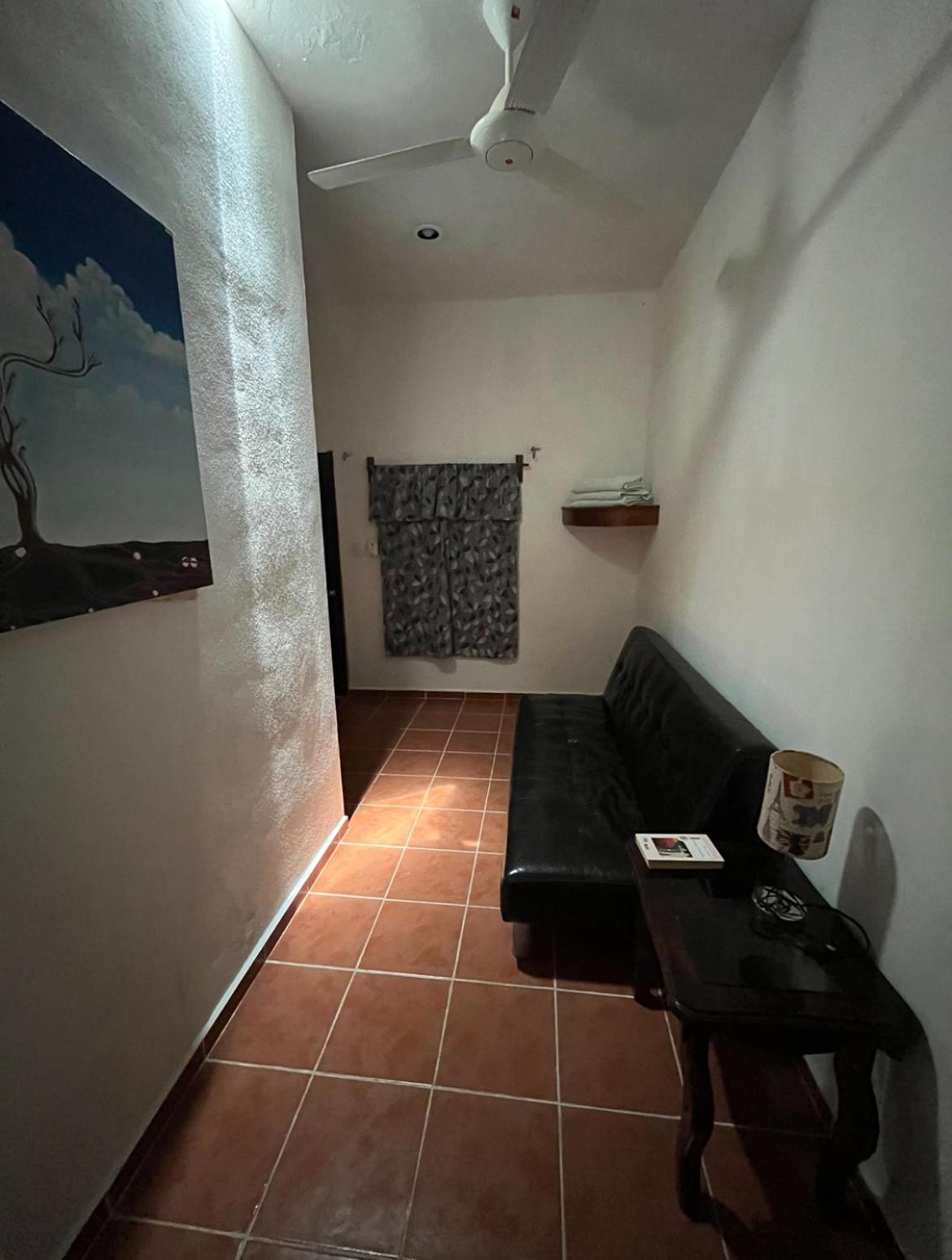 La Casa De Angel Valladolid Oda fotoğraf